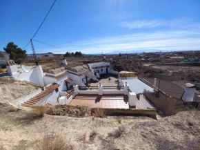 Cuevas Barrio Las Santas, Huescar